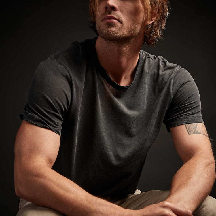 Clear Jersey Crew in Carbon Pigment | James Perse Los Angeles