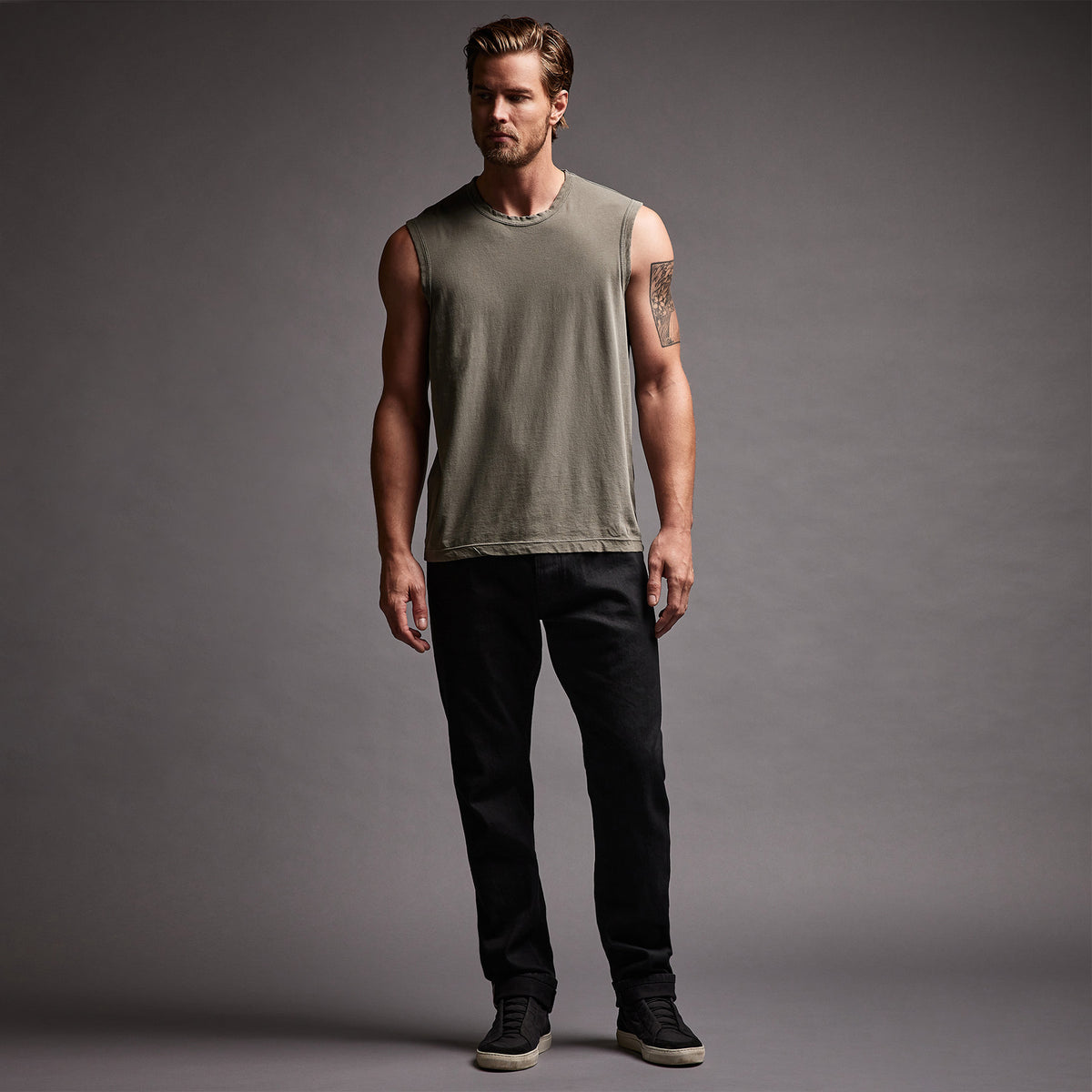 LA Muscle Tank in Palm Pigment | James Perse Los Angeles