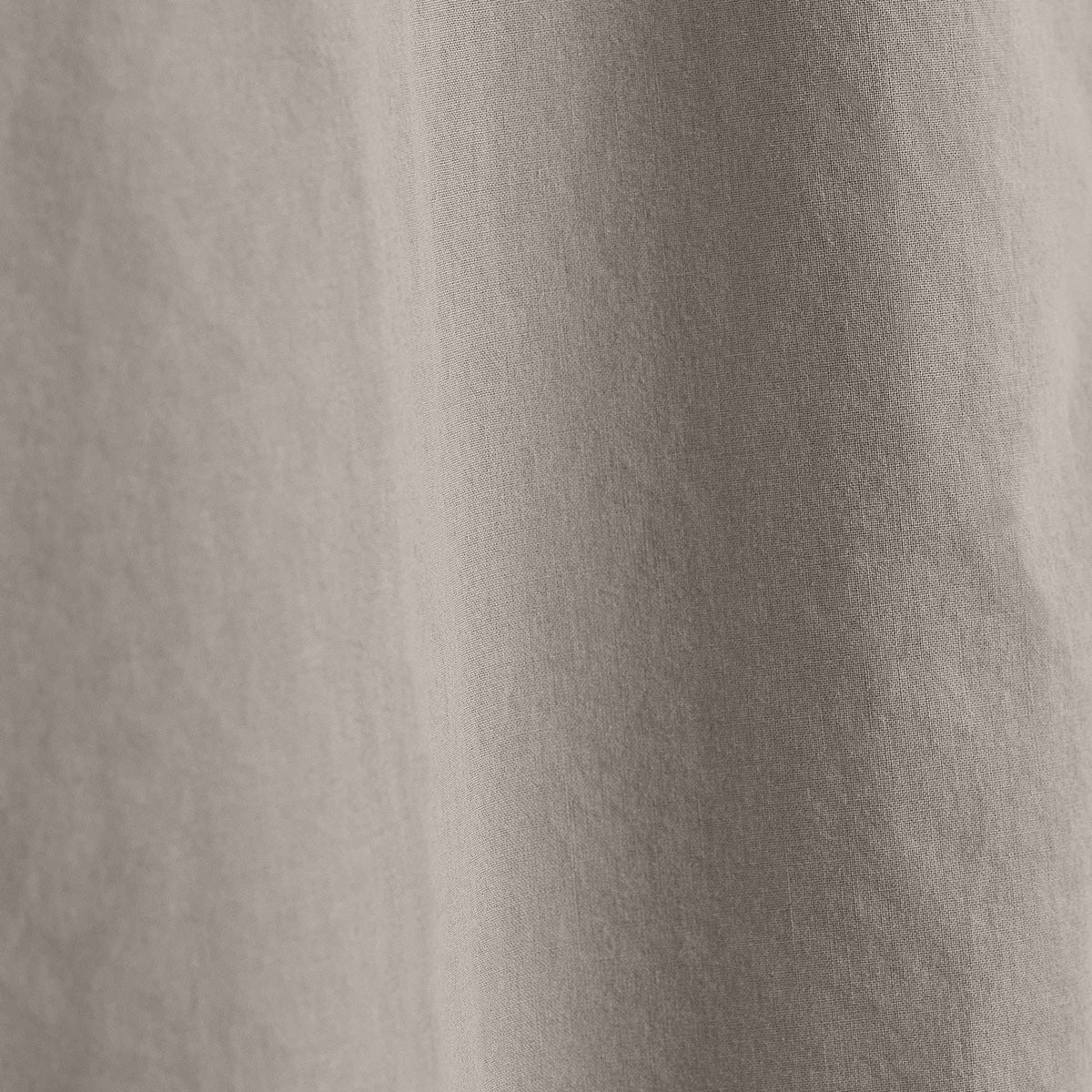 Standard Shirt in Concrete Pigment | James Perse Los Angeles