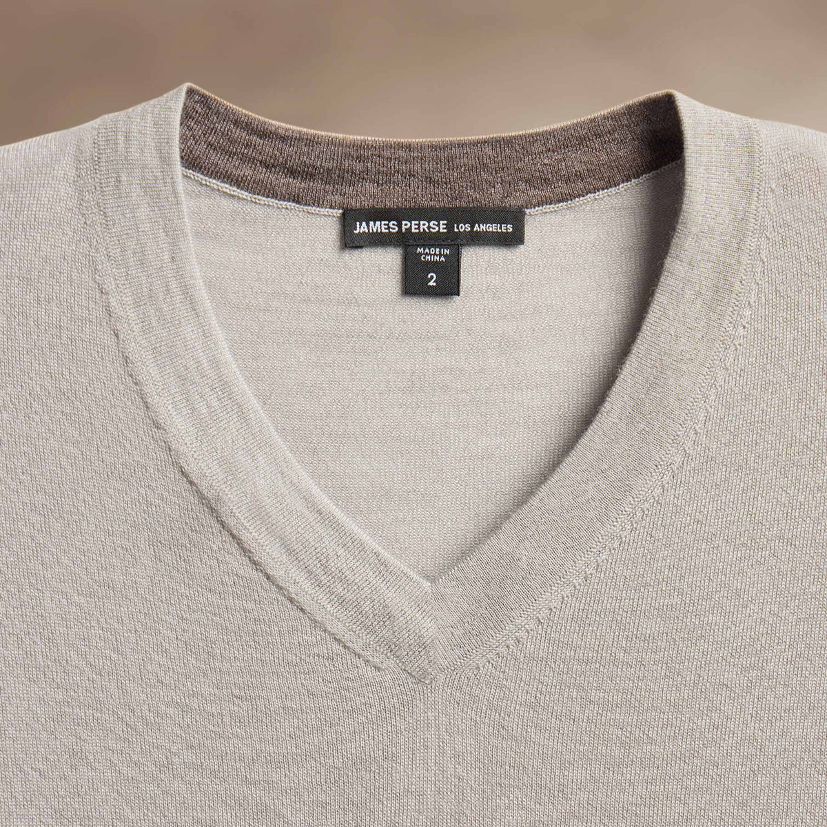 Ultra Fine Cshmr VinNeck Sweater in Concrete | James Perse Los Angeles