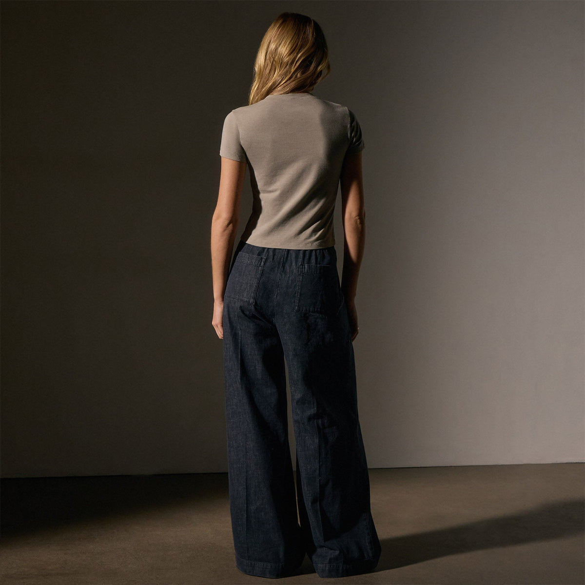 Short Sleeve Cropped Tee in Overcast | James Perse Los Angeles