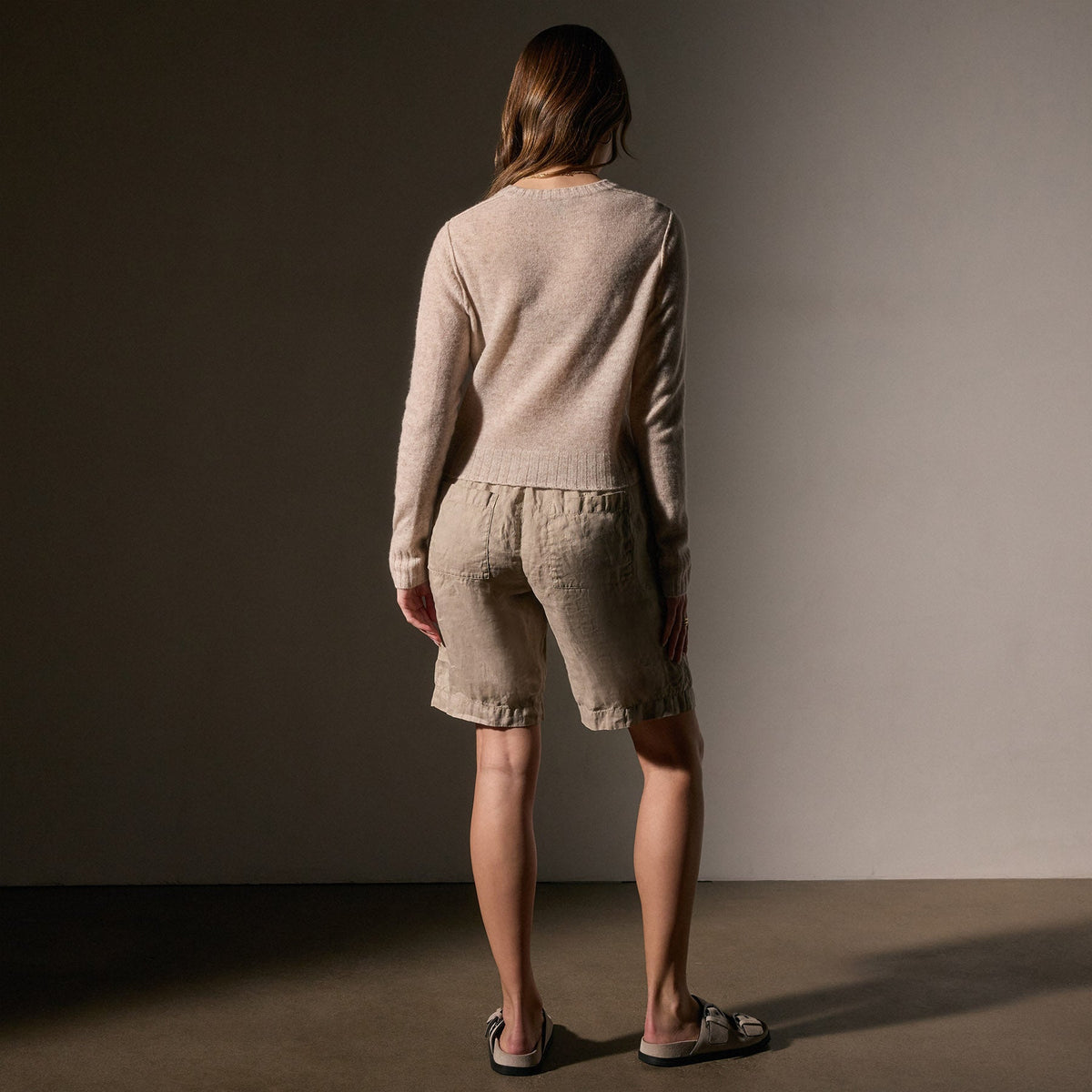 Soft Featherweight Cashmere Cropped Sweater in Light Beige | James Perse Los Angeles