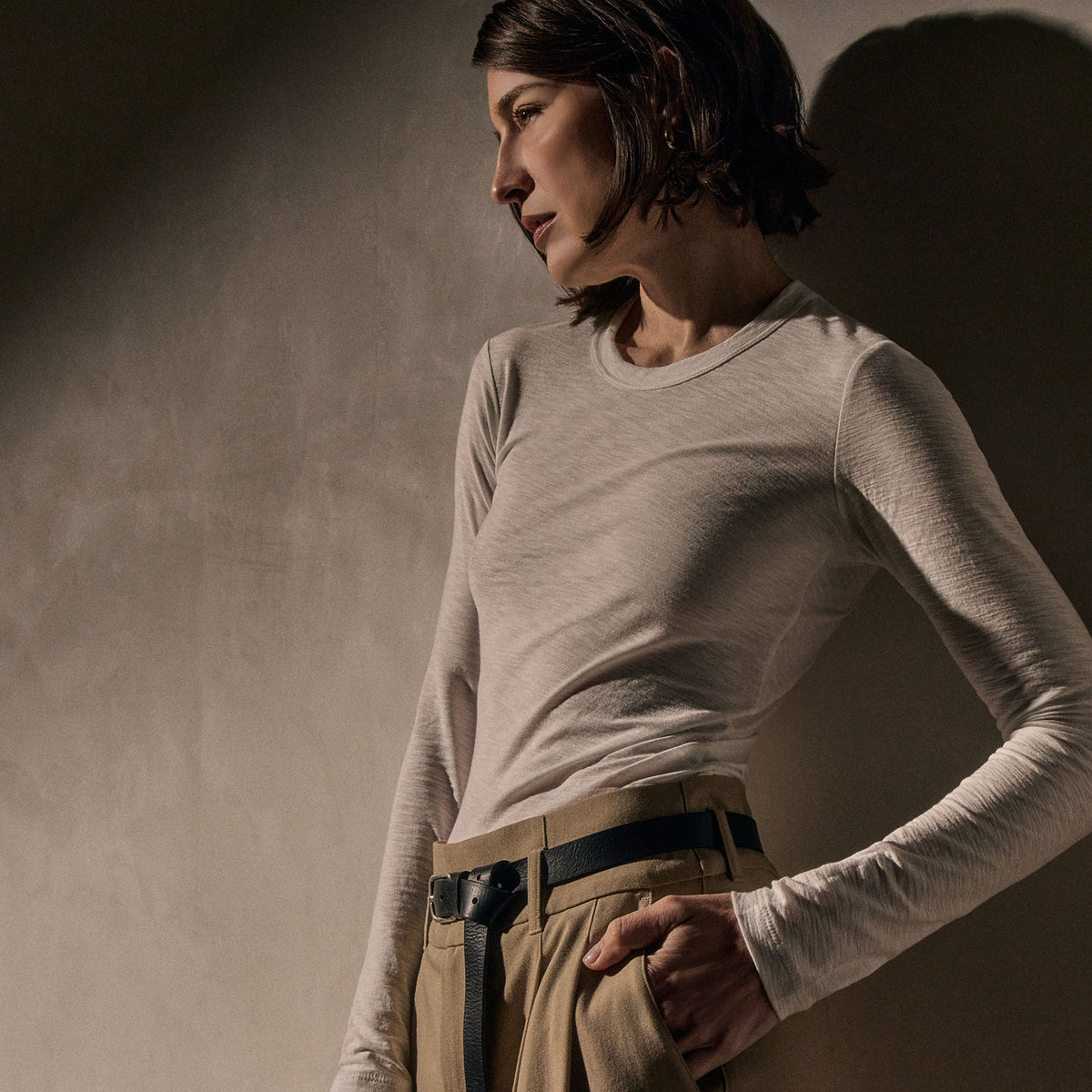 Sheer Slub Long Sleeve Crew - White | James Perse Los Angeles