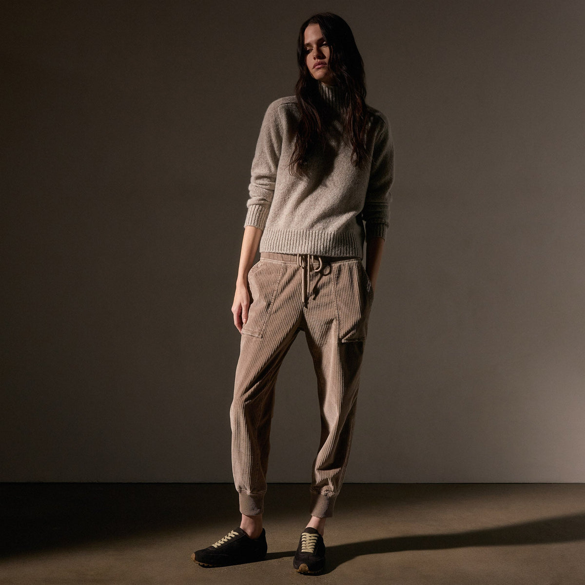 Corduroy Mixed Media Pant in Coyote Pigment | James Perse Los Angeles