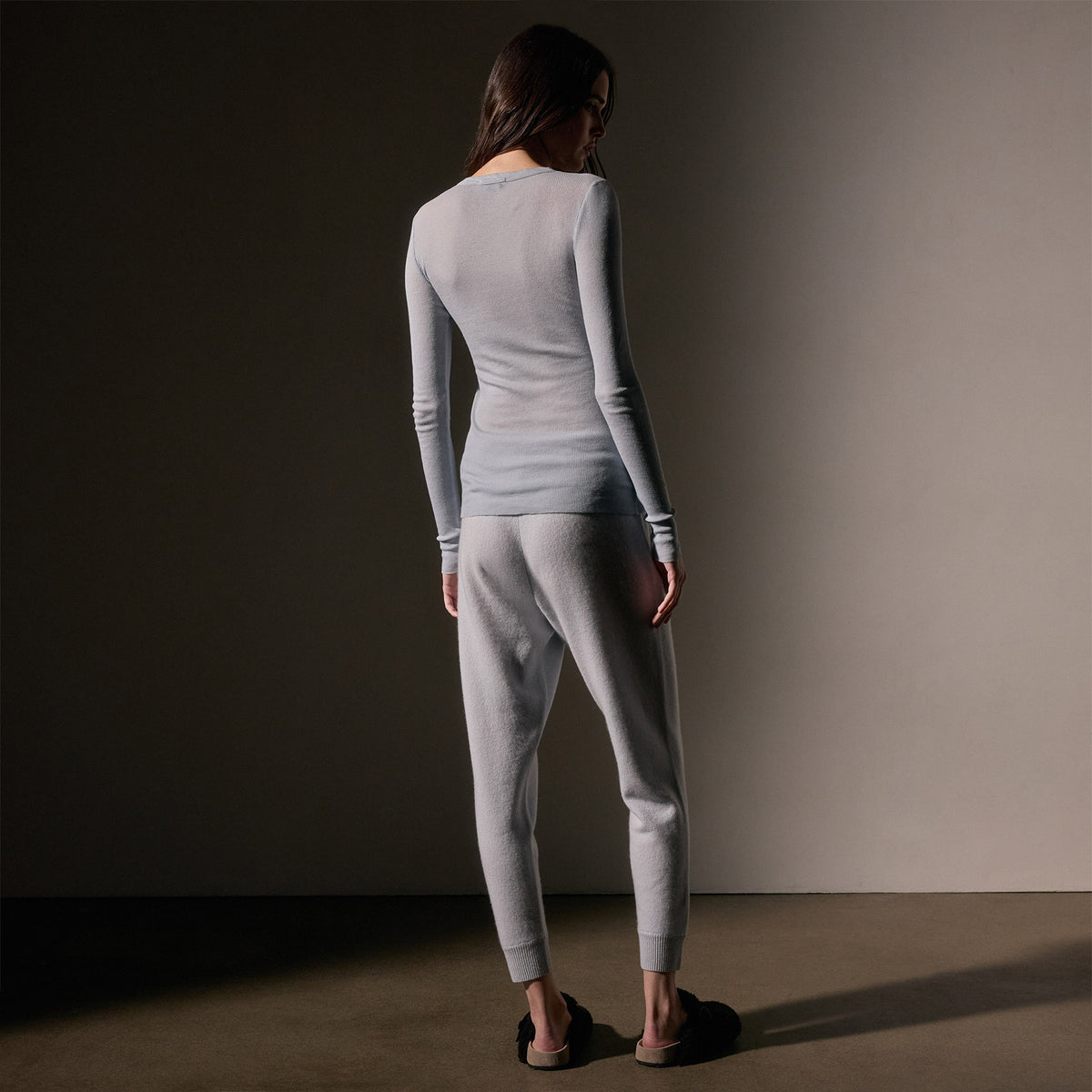 Cotton Cashmere Blend Ribbed Long Sleeve Crew in Grey Glacier | James Perse Los Angeles