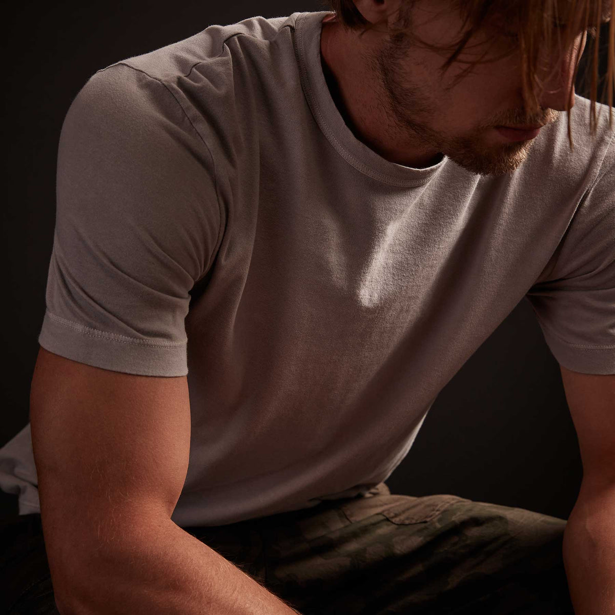 Short Sleeve Crew Neck in Fog Pigment | James Perse Los Angeles