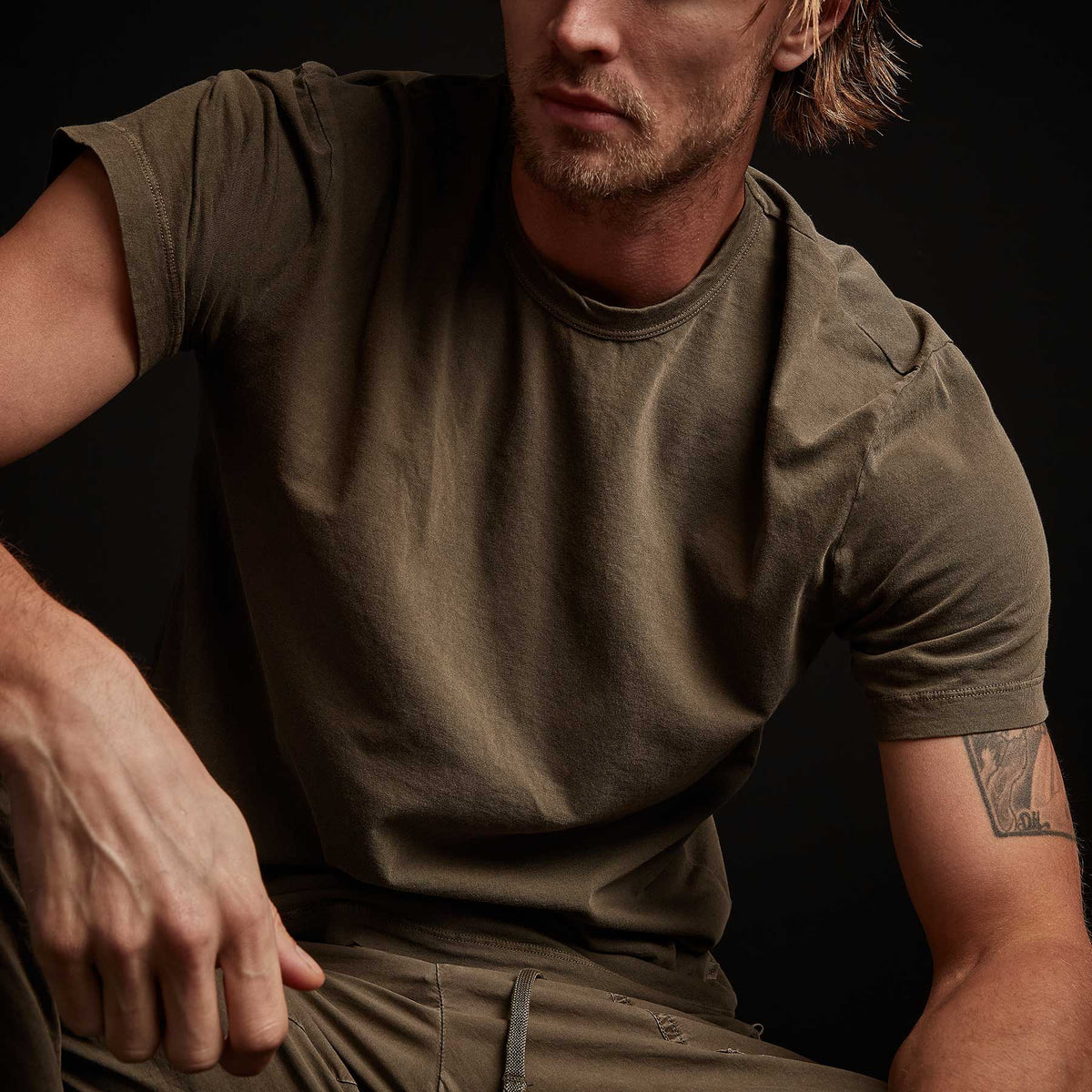 Short Sleeve Crew Neck - Old Whiskey Pigment | James Perse Los Angeles
