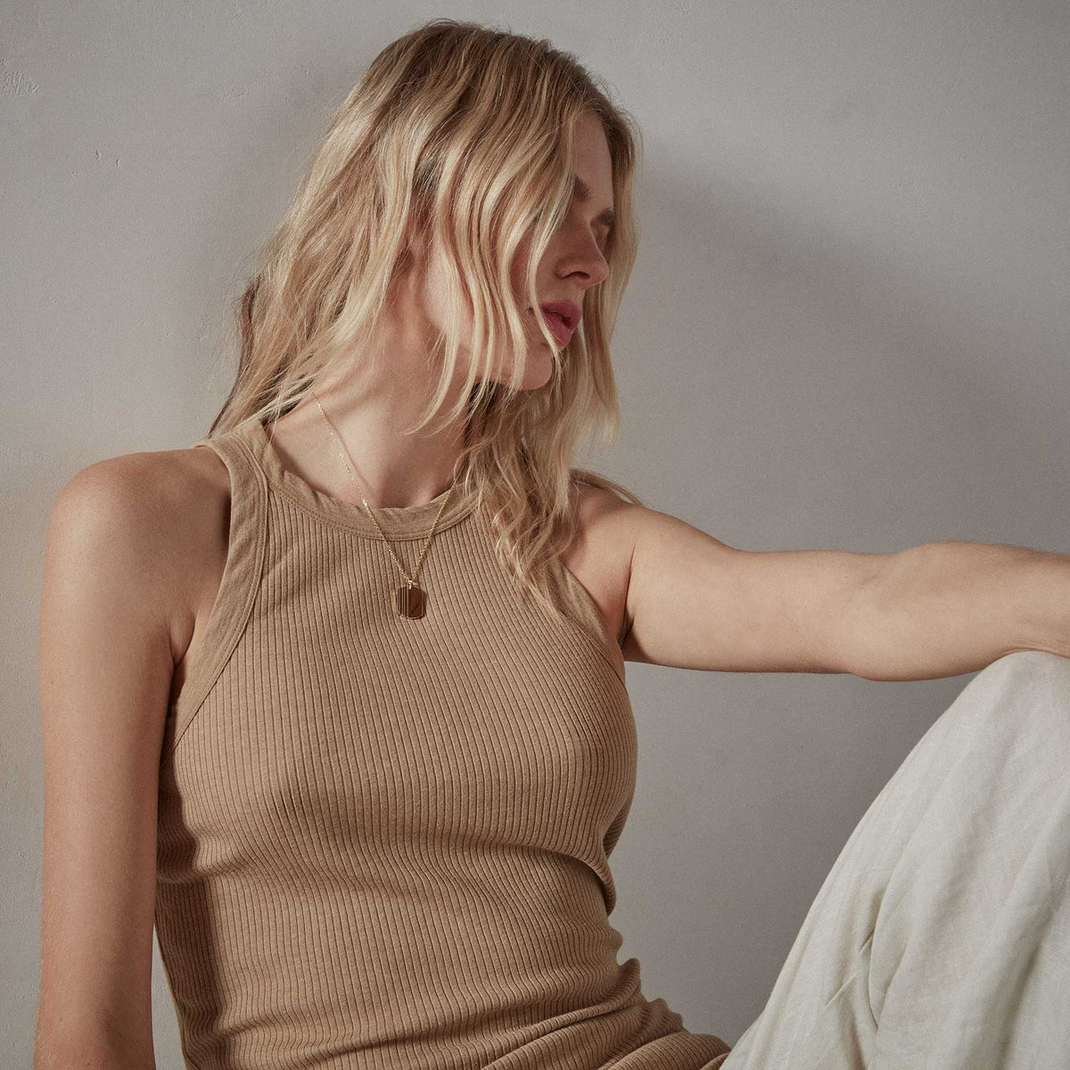 Rib Cut Away Tank in Bronze | James Perse Los Angeles