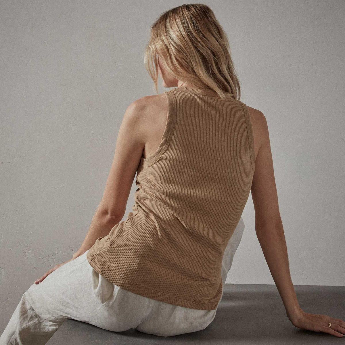 Rib Cut Away Tank in Bronze | James Perse Los Angeles