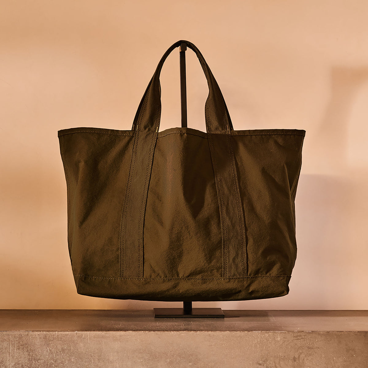 Small Matte Nylon Tote in Olive | James Perse Los Angeles