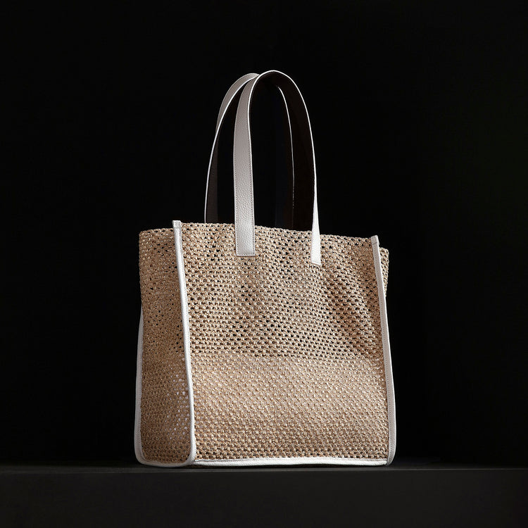 Raffia Tote in Natural | James Perse Los Angeles