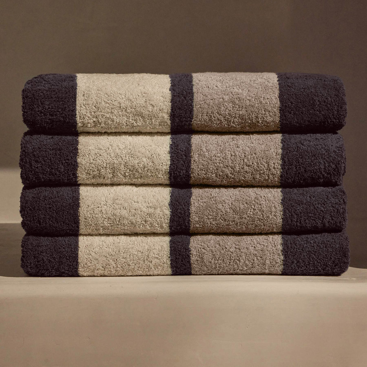 Double Stripe Beach Towel in Carbon/Vintage White/Grey | James Perse Los Angeles