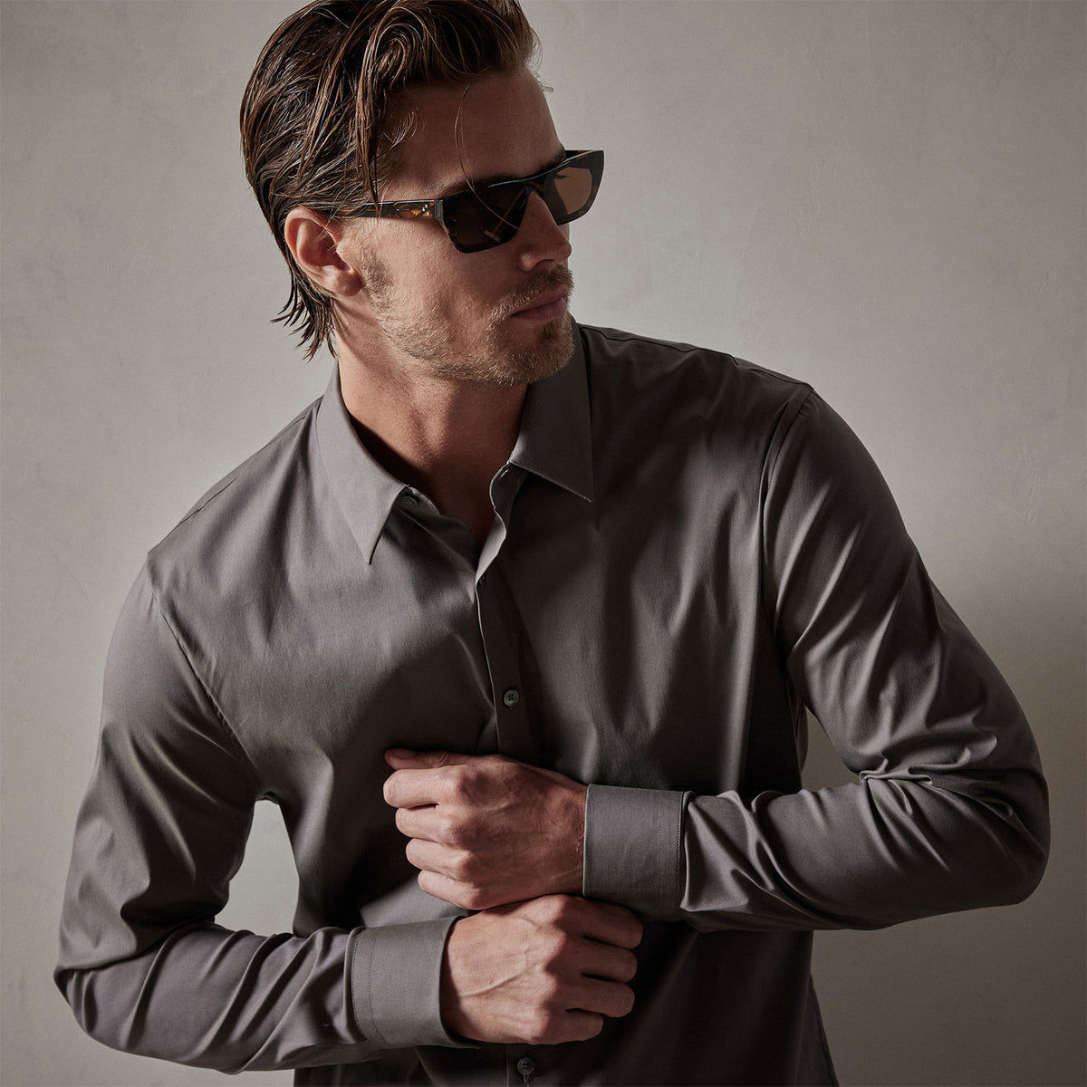Matte Stretch Poplin Dress Shirt in Dusk | James Perse Los Angeles