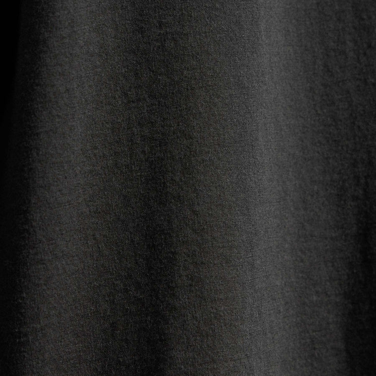 Luxe Lotus Jersey Crew in Carbon | James Perse Los Angeles