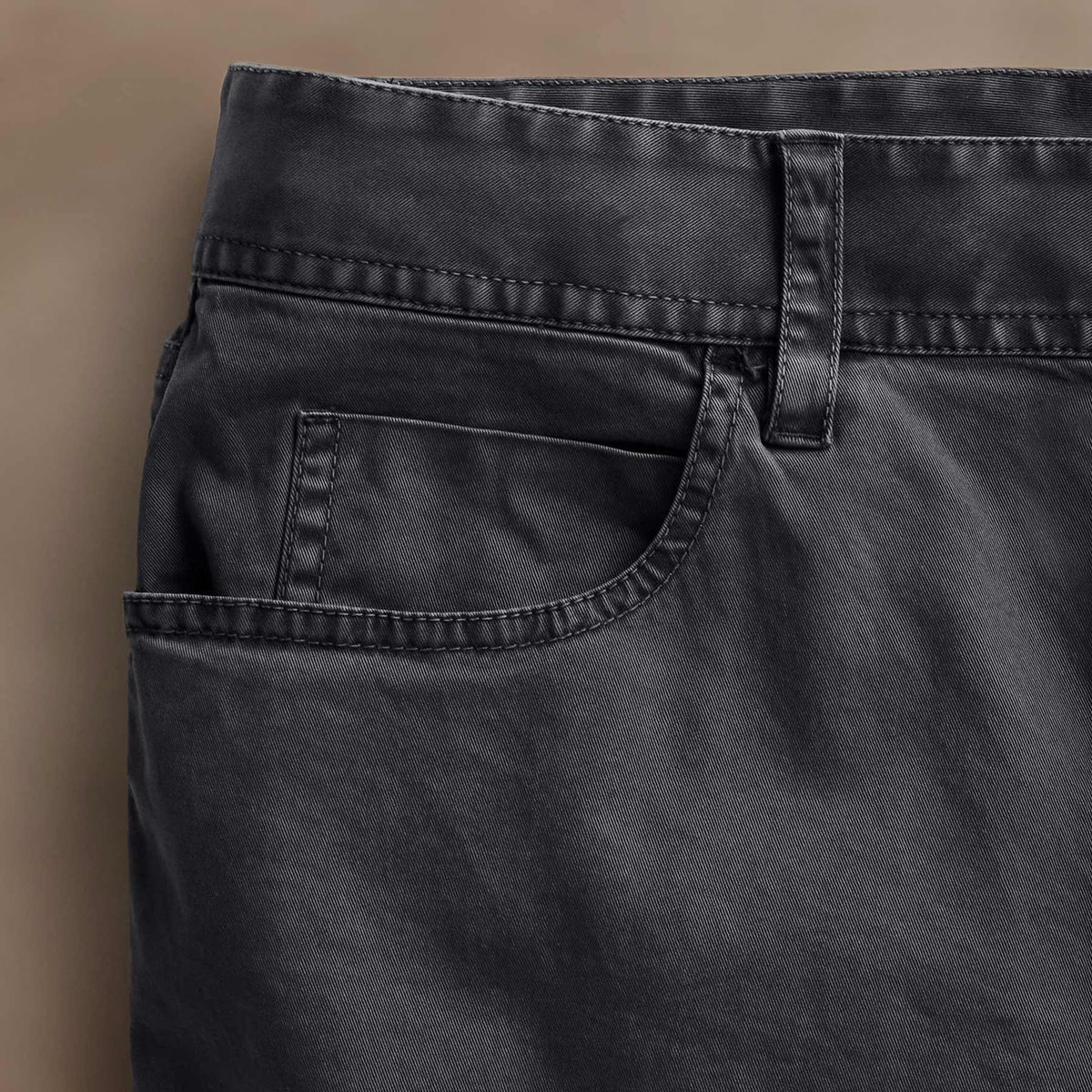 Brushed Twill 5 Pocket Pant in Magma Pigment | James Perse Los Angeles