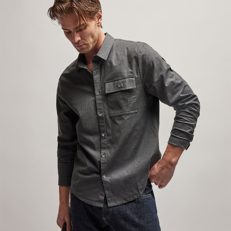 Garment Washed Shirt in Anthracite | James Perse Los Angeles