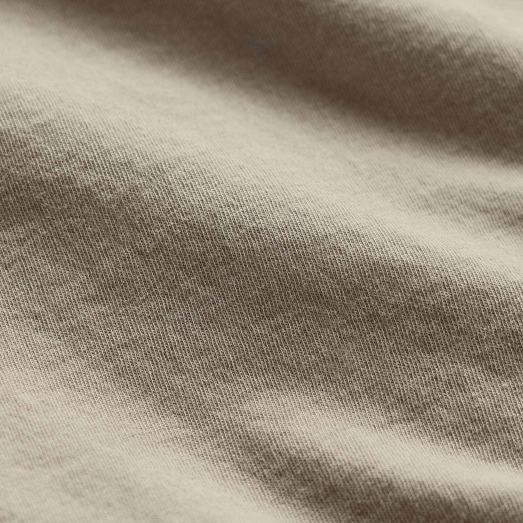 Lightweight Jersey Pocket Tee in Overcast Pigment | James Perse Los Angeles