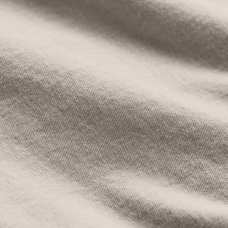 Lightweight Jersey Pocket Tee in Salt Pigment | James Perse Los Angeles