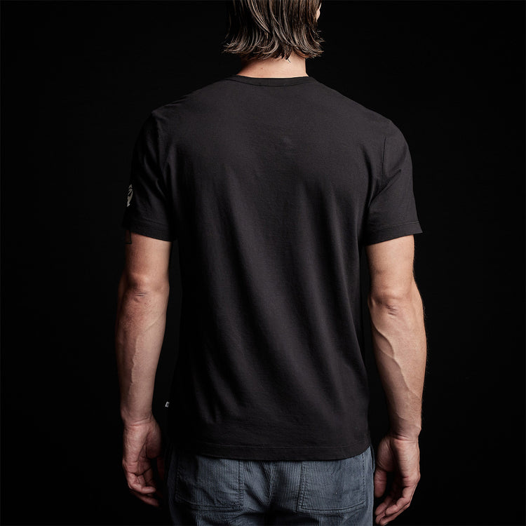 CA Gothic Short Sleeve Crew in Black | James Perse Los Angeles