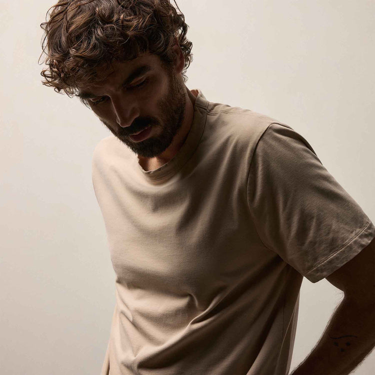 Heavy Luxe Jersey Crew in Stone | James Perse Los Angeles