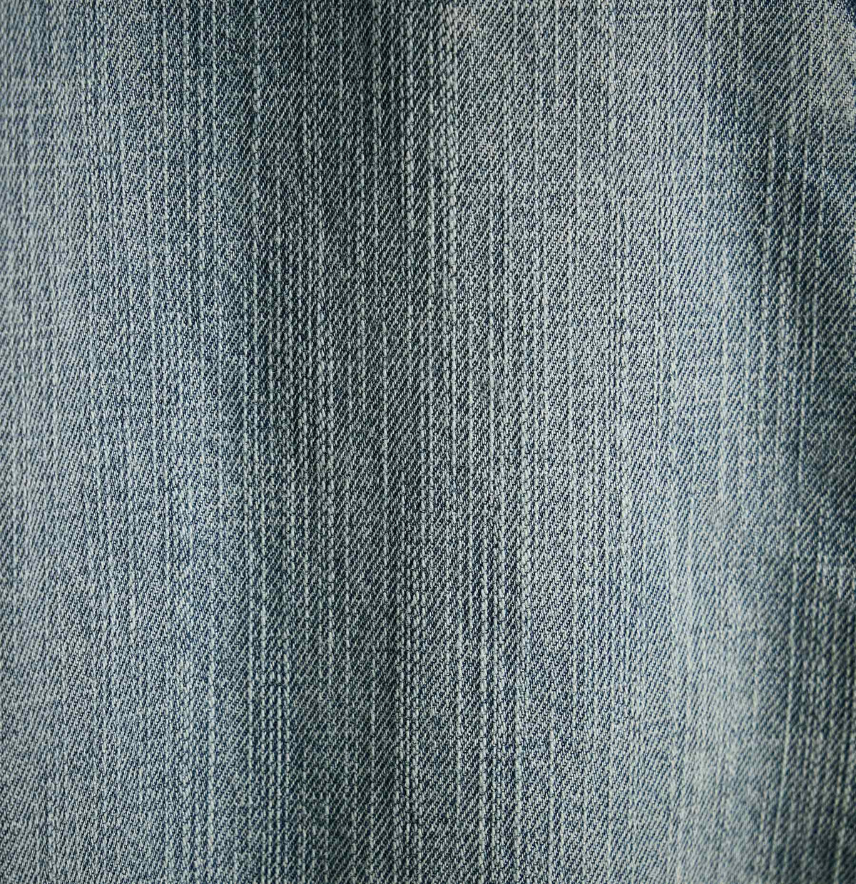 Fleece Line Denim Shirt Jacket  in Bleach Wash | James Perse Los Angeles