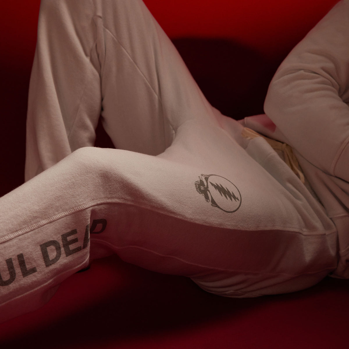 Grateful Dead Sweat Pant in White/Grey | James Perse Los Angeles