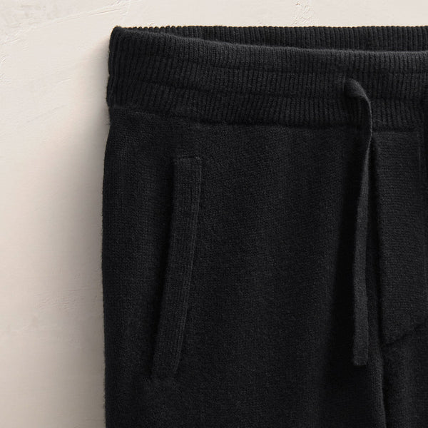 Recycled Cashmere Track Pant With Pockets in Black | James Perse Los Angeles