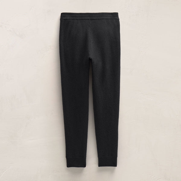 Recycled Cashmere Track Pant With Pockets in Black | James Perse Los Angeles