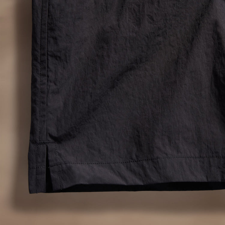 Elevated Board Short in Black | James Perse Los Angeles