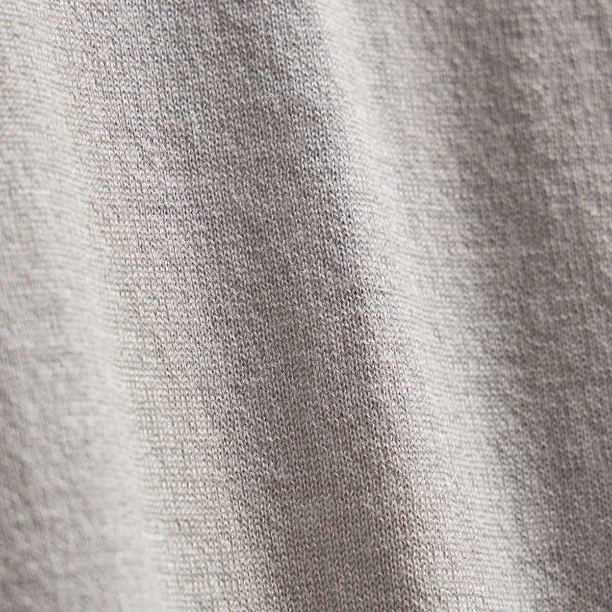 Ultra Fine Cshmr Half Zip in Concrete | James Perse Los Angeles