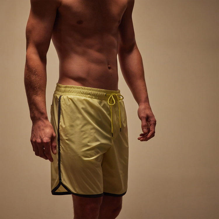 Curved Hem Board Short in Neon/Carbon | James Perse Los Angeles