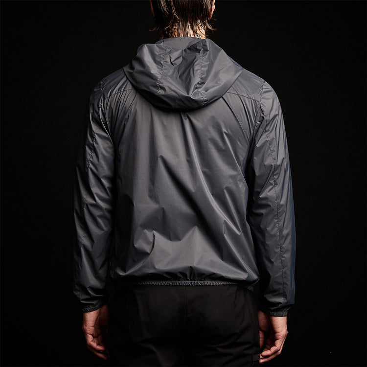 Lightweight Hooded Windbreaker in Carbon | James Perse Los Angeles