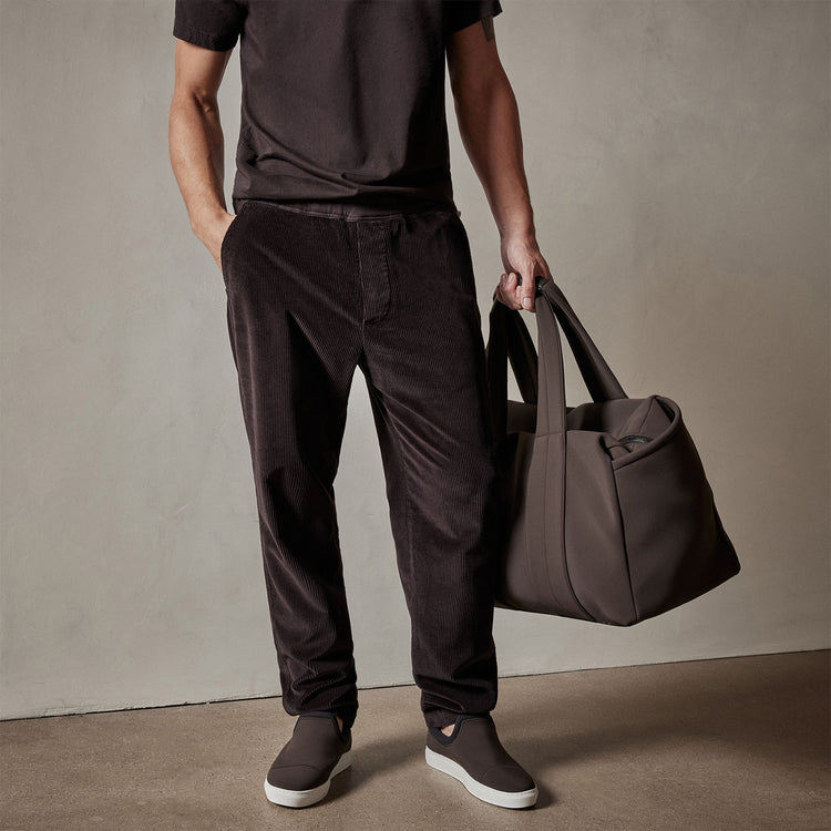 Relaxed Fit Corduroy Chino in Kona | James Perse Los Angeles