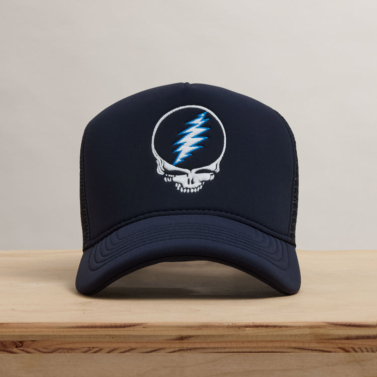 Grateful Dead Skull Embroidery Trucker in Navy | James Perse Los Angeles