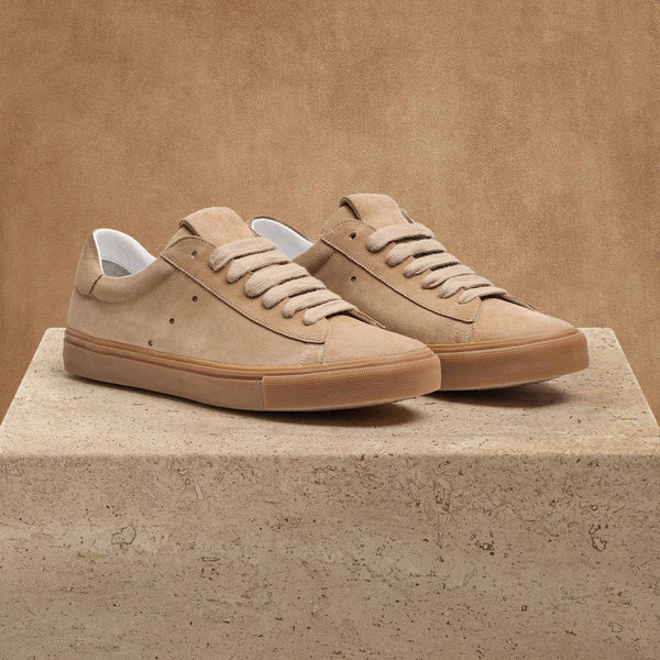 Men's Suede Retro Sneaker in Cappuccino | James Perse Los Angeles