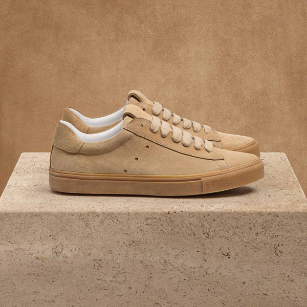 Men's Suede Retro Sneaker in Cappuccino | James Perse Los Angeles