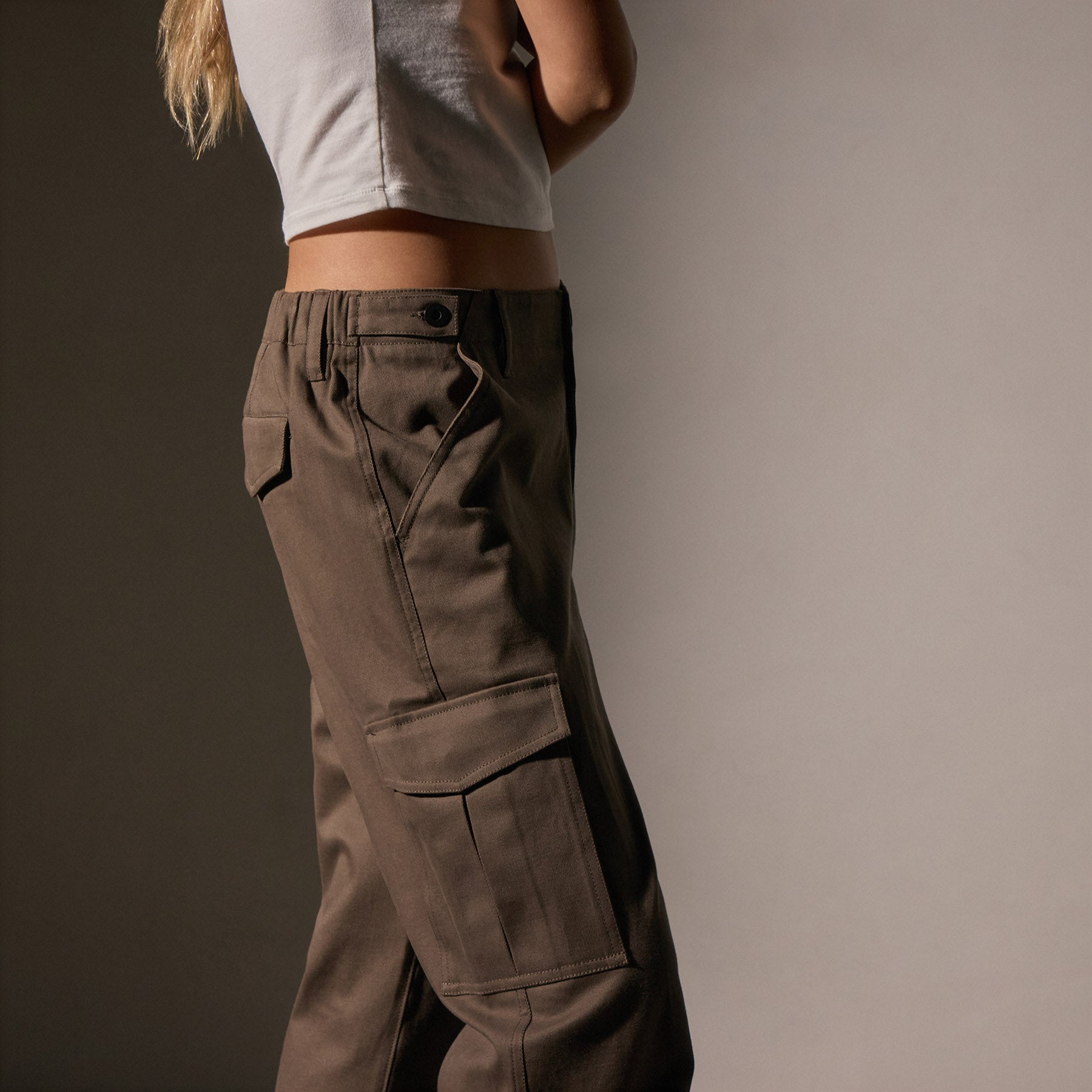 Cashmere Touch  Cargo Pant  in Mushroom | James Perse Los Angeles