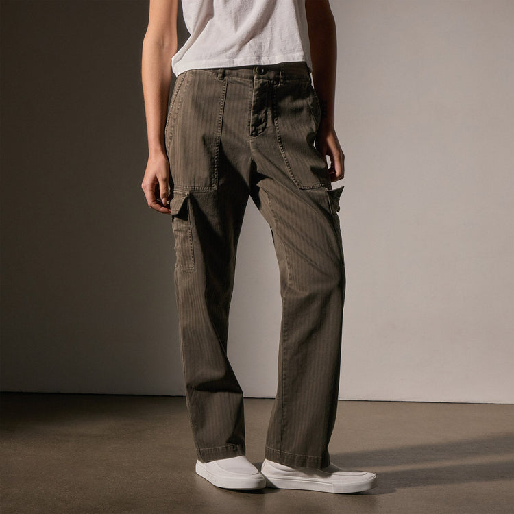 Herringbone Utility Pant  in Army Green Pigment | James Perse Los Angeles