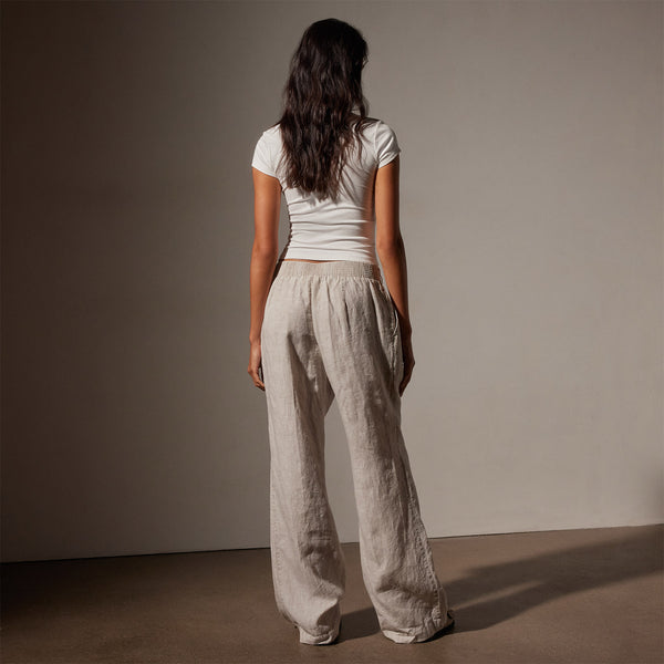 Garment DyedLinen Pleated Pant in Salt Pigment | James Perse in Los Angeles