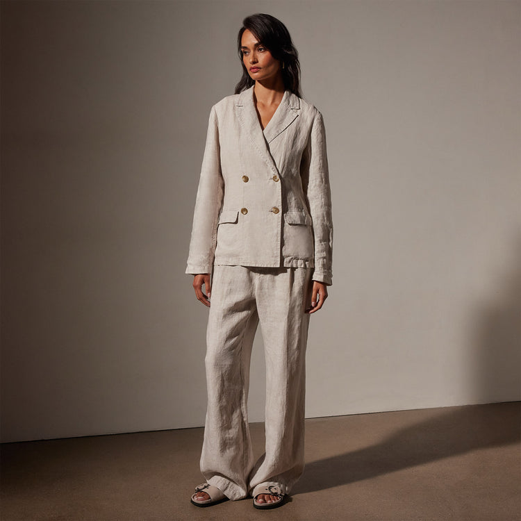 Garment Dyed Linen Double Breasted Blazer in Salt Pigment | James Perse in Los Angeles