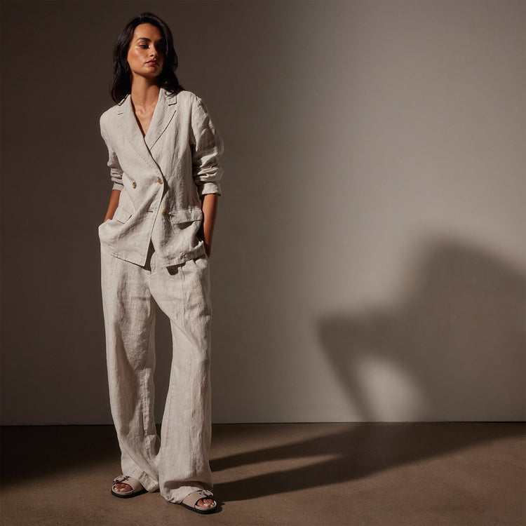 Garment Dyed Linen Double Breasted Blazer in Salt Pigment | James Perse in Los Angeles