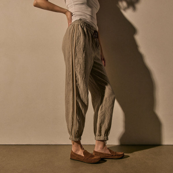 Linen Pant W Suede Piping in Natural/Tabacco | James Perse Los Angeles