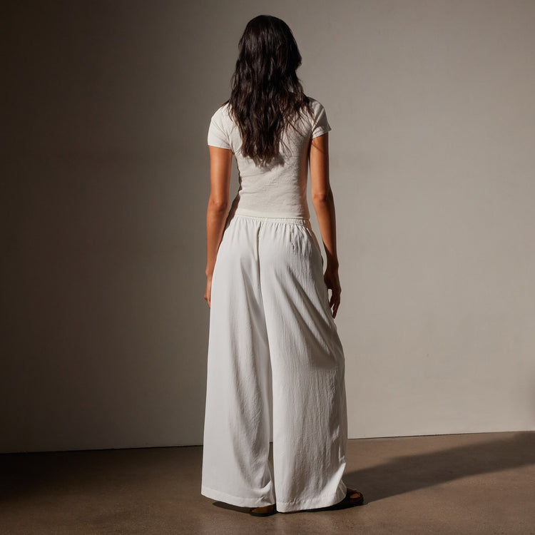 Lightweight Matte Satin Wide Leg Pant in White | James Perse Los Angeles