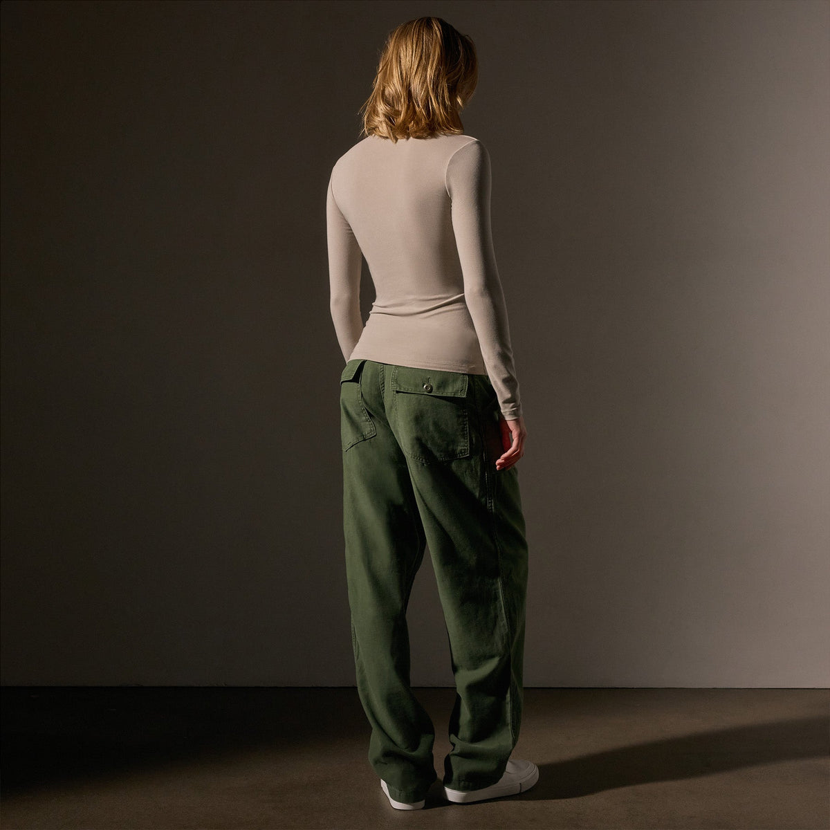 Stretch Lotus Deep V Tee  in Tan | James Perse Los Angeles