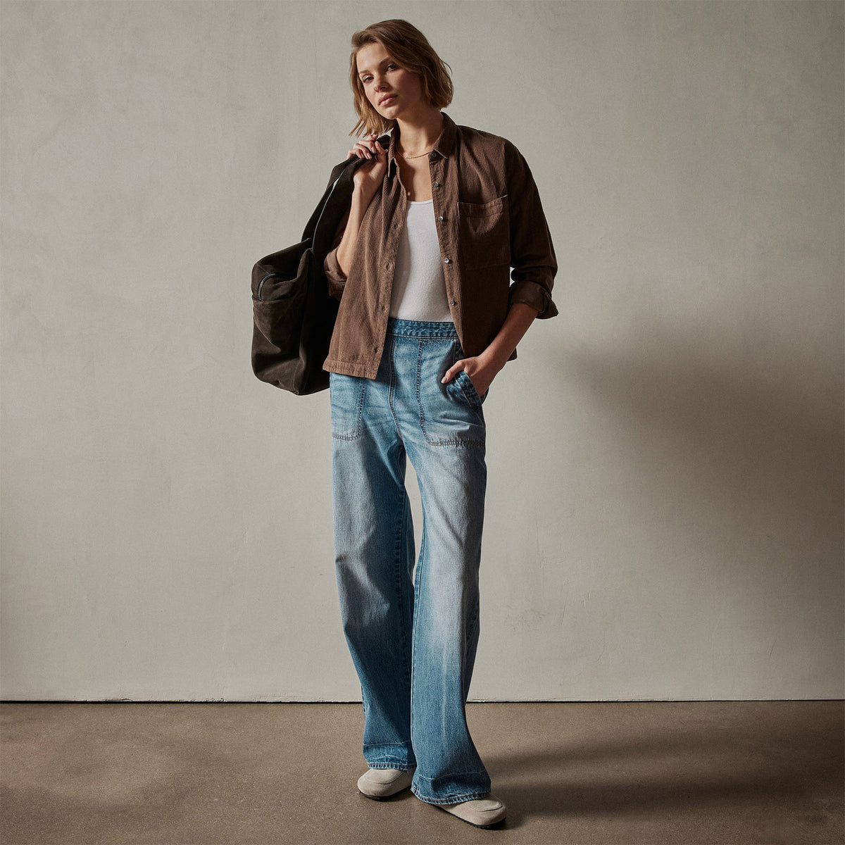 Pacifica Jean in Medium Denim | James Perse Los Angeles