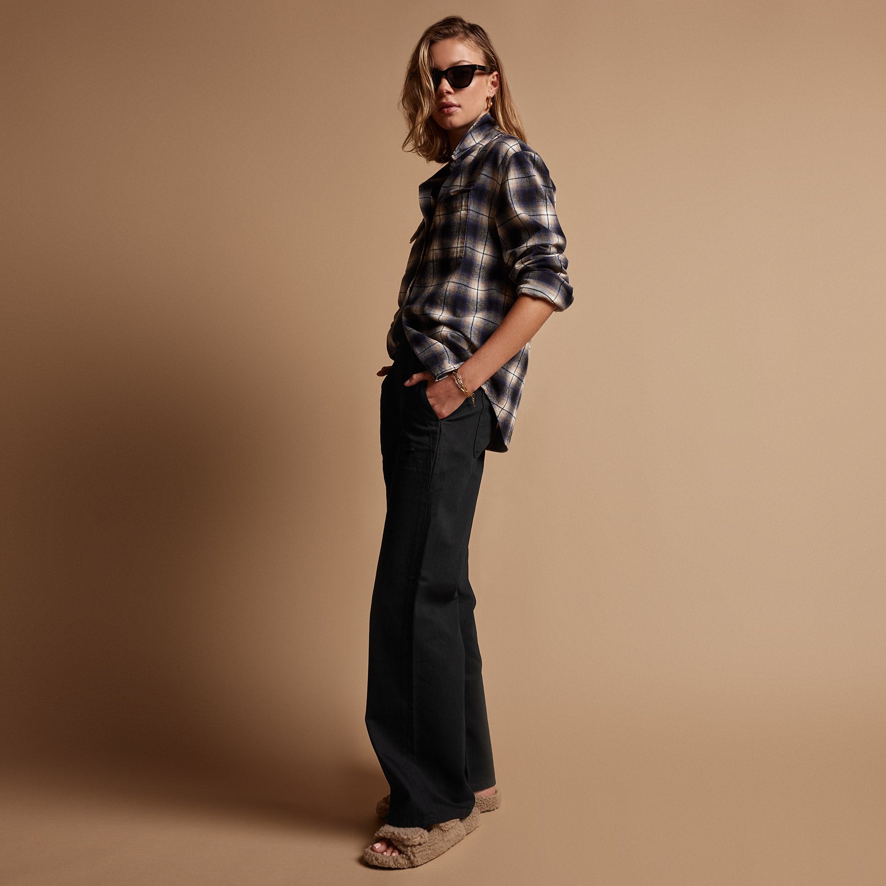 Relaxed Plaid Flannel Shirt in Midnight | James Perse Los Angeles