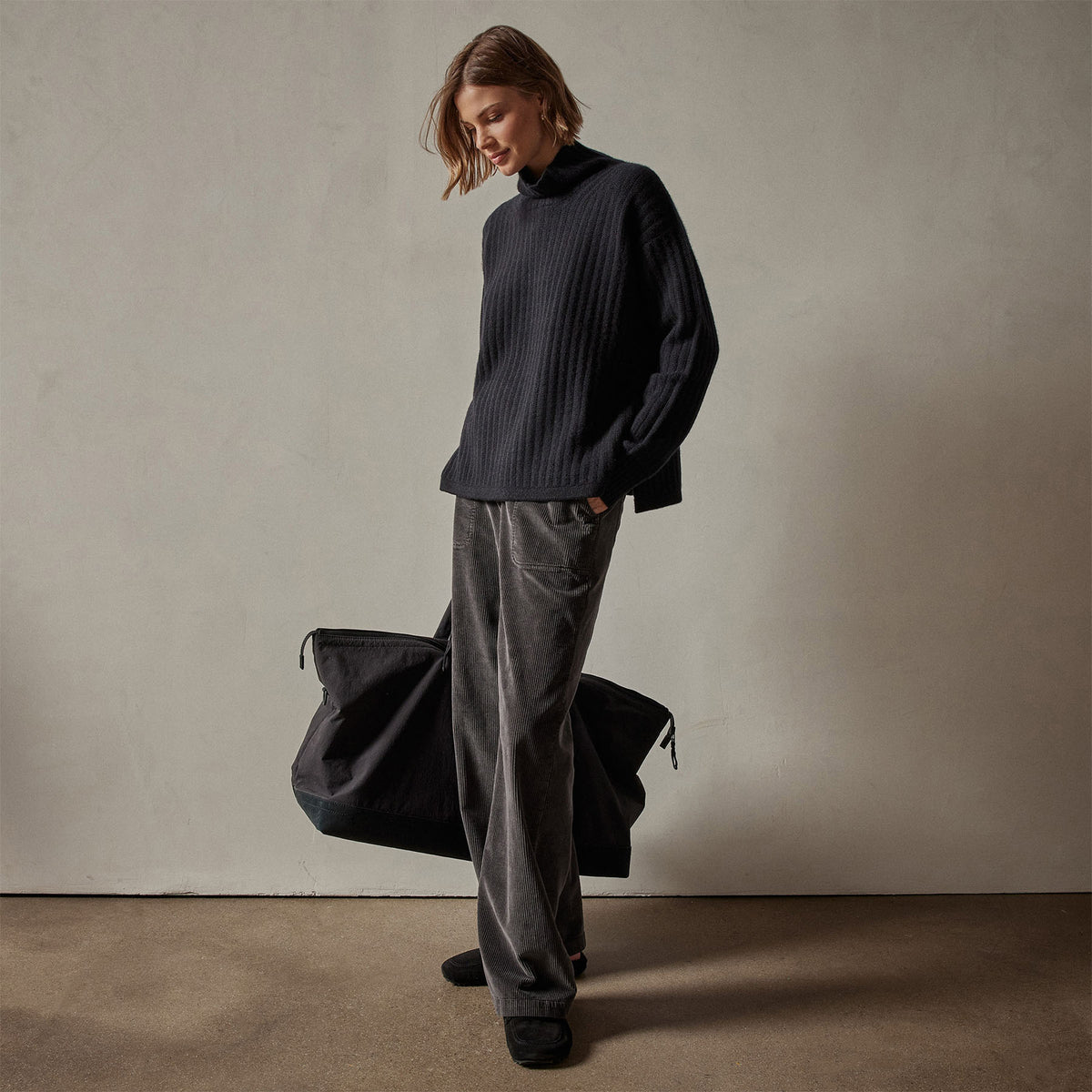 Ribbed Cashmere Funnel Neck in Black | James Perse Los Angeles