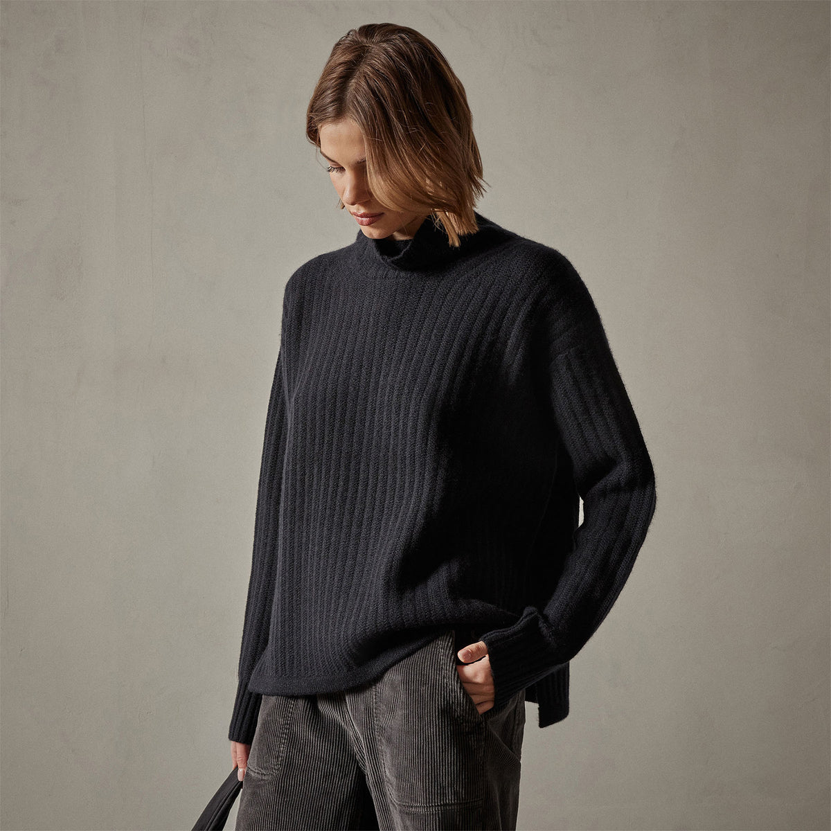 Ribbed Cashmere Funnel Neck in Black | James Perse Los Angeles