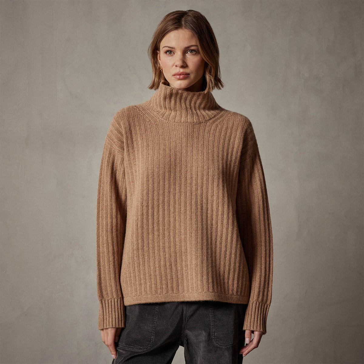 Ribbed Cashmere Funnel Neck in Caramel | James Perse Los Angeles