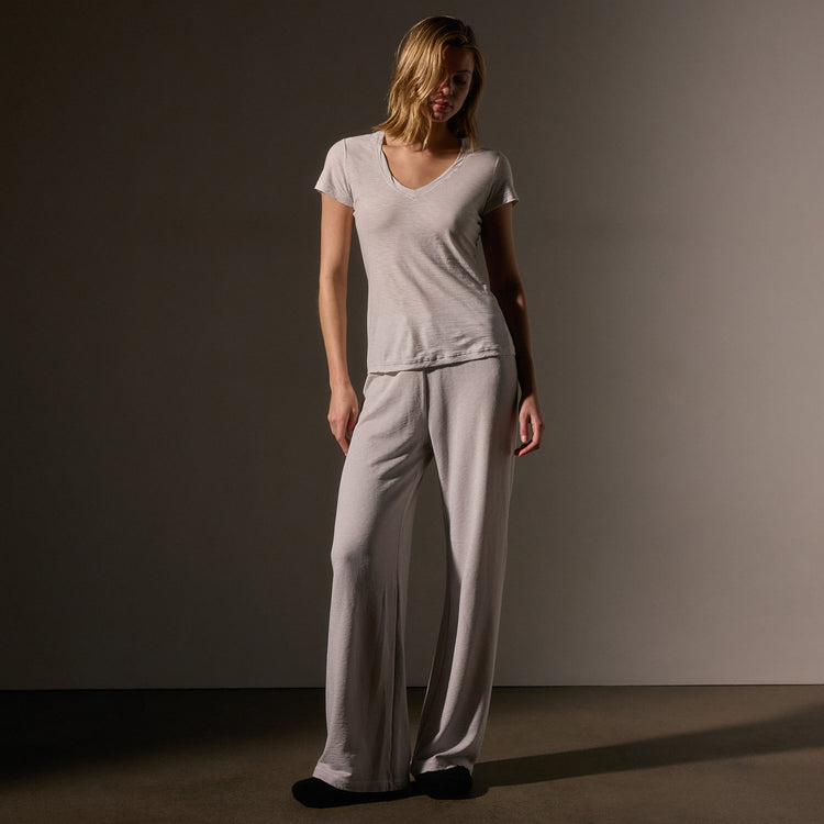 Sheer Slub Casual V Neck in Light Mist | James Perse Los Angeles